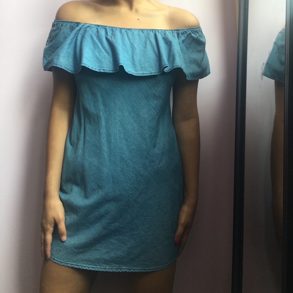 Blue dress